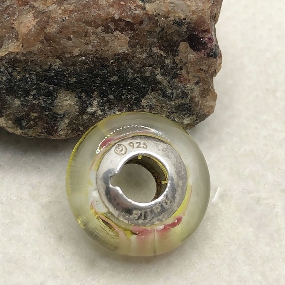 Halia sterling silver glass bead charm - Picture 2 of 3